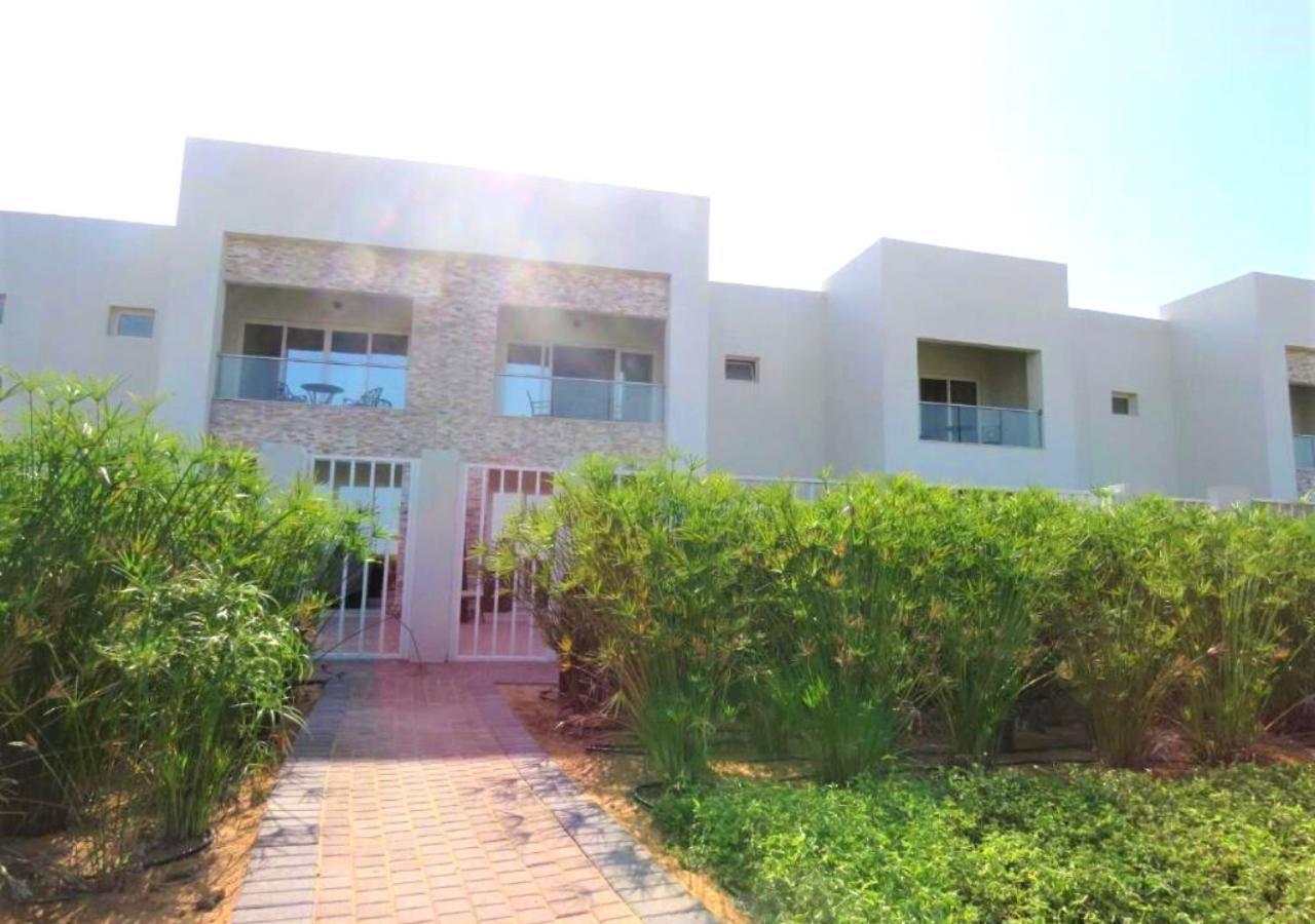 Holiday Home 3 Bedroom Seaview Ras al-Khaimah Eksteriør billede