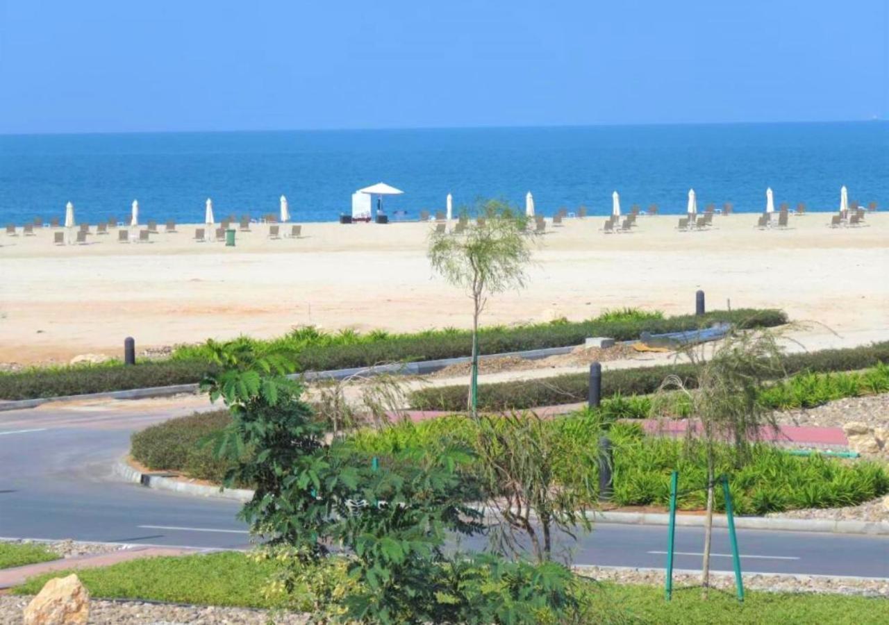 Holiday Home 3 Bedroom Seaview Ras al-Khaimah Eksteriør billede