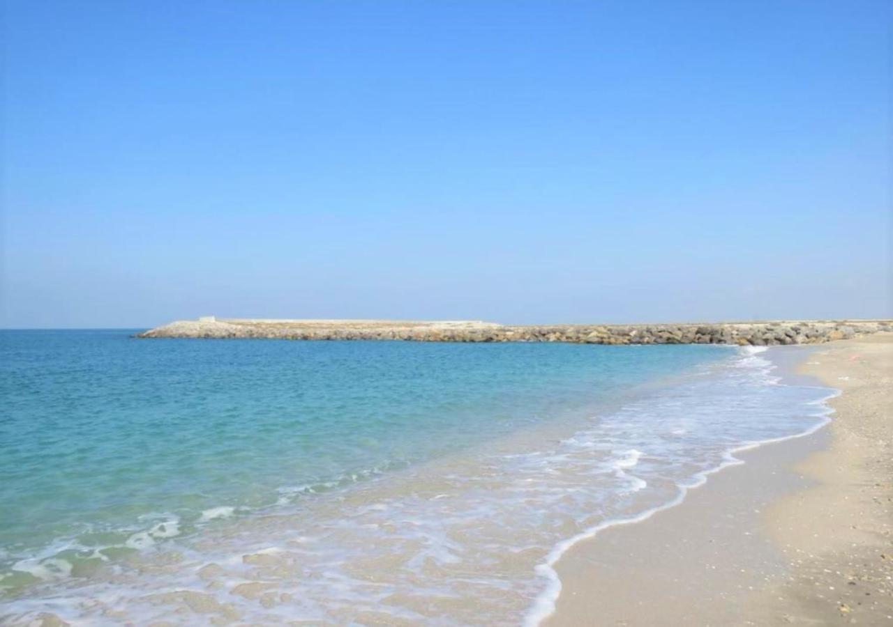 Holiday Home 3 Bedroom Seaview Ras al-Khaimah Eksteriør billede
