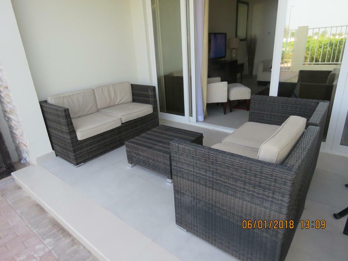 Holiday Home 3 Bedroom Seaview Ras al-Khaimah Eksteriør billede