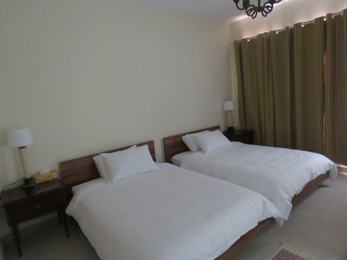 Holiday Home 3 Bedroom Seaview Ras al-Khaimah Eksteriør billede
